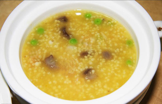海参小米粥