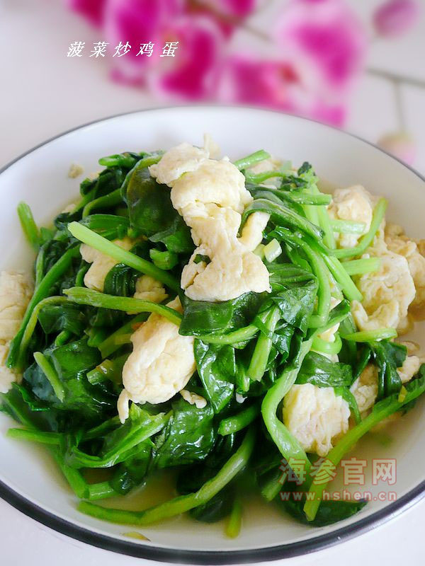 菠菜海参炒鸡蛋怎么做